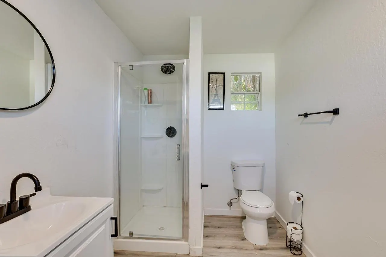 Modern Tiny Home About 5 Mi To Downtown Phoenix! 0*, Phoenix